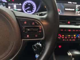 Kia Niro (2019) thumbnail 10