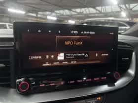 Kia Proceed (2024) thumbnail 12