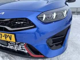 Kia Proceed (2022) thumbnail 97