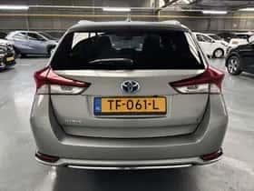 Toyota Auris (2018) thumbnail 41