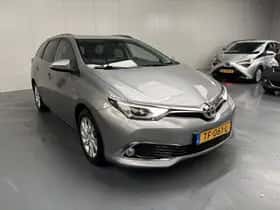 Toyota Auris (2018) thumbnail 45