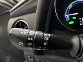Toyota Auris (2018) thumbnail 6