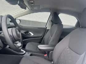 Toyota Yaris (2026) thumbnail 25