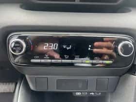 Toyota Yaris (2025) thumbnail 13