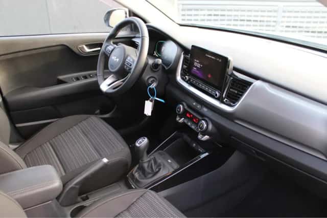 Kia Stonic (2025) thumbnail 11