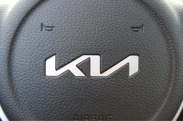 Kia Stonic (2025) thumbnail 24