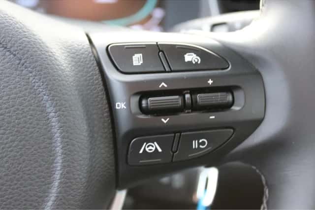 Kia Stonic (2025) thumbnail 25