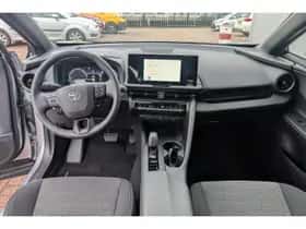 Toyota C-HR (2025) thumbnail 17