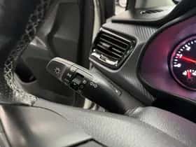 Kia Rio (2019) thumbnail 37