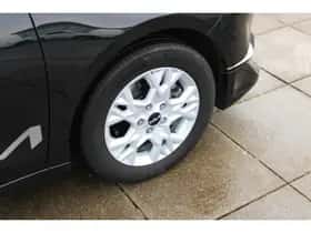 Kia Ceed Sportswagon (2025) thumbnail 9