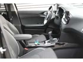 Kia Ceed Sportswagon (2025) thumbnail 10