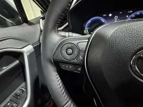 Toyota RAV4 (2025) thumbnail 38