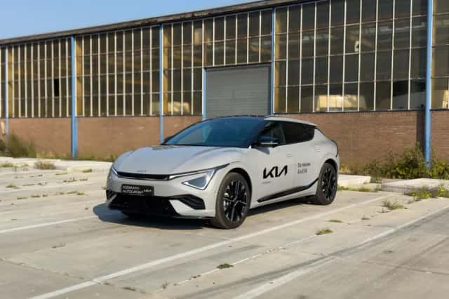 Kia EV6 (2026) thumbnail 3