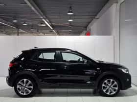 Kia Stonic (2019) thumbnail 10