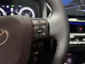 Toyota C-HR (0) thumbnail 50