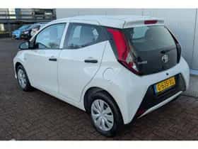 Toyota Aygo (2020) thumbnail 14