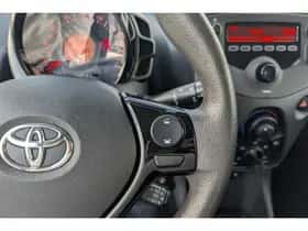 Toyota Aygo (2020) thumbnail 17