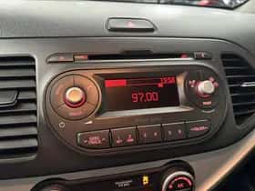 Kia Picanto (2016) thumbnail 26