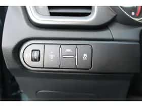 Kia Ceed Sportswagon (2024) thumbnail 16
