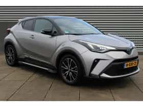 Toyota C-HR (2020) thumbnail 2