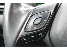 Toyota C-HR (2020) thumbnail 23