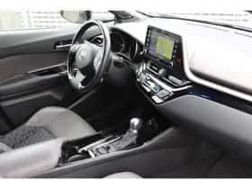 Toyota C-HR (2020) thumbnail 59