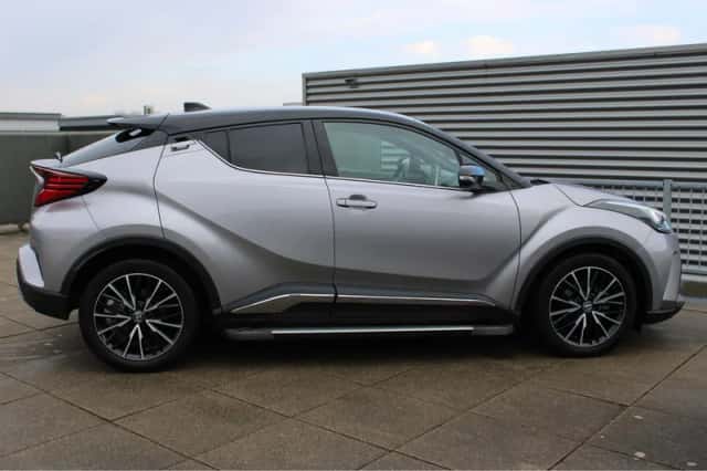 Toyota C-HR (2020) thumbnail 8
