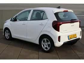 Kia Picanto (2024) thumbnail 3