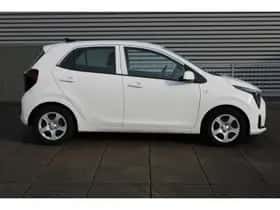 Kia Picanto (2024) thumbnail 5