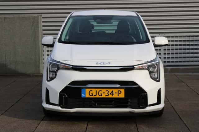 Kia Picanto (2024) thumbnail 7