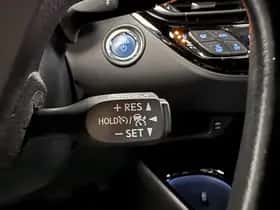 Toyota C-HR (2021) thumbnail 33