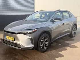 Toyota bZ4X (2025) thumbnail 50
