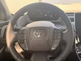 Toyota bZ4X (2025) thumbnail 70