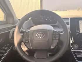 Toyota bZ4X (2025) thumbnail 71