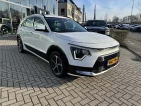 Kia Niro (2025) thumbnail 3