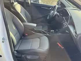Kia Niro (2025) thumbnail 51