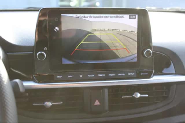 Kia Picanto (2024) thumbnail 20