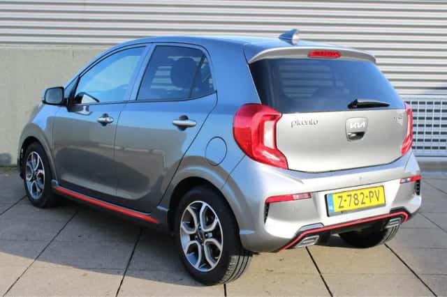 Kia Picanto (2024) thumbnail 3