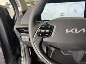 Kia EV6 (2023) thumbnail 27