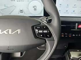 Kia EV6 (2023) thumbnail 28