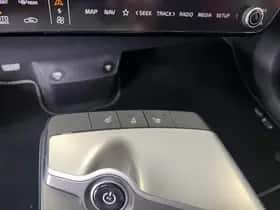 Kia EV6 (2023) thumbnail 35
