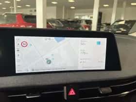 Kia EV6 (2023) thumbnail 8