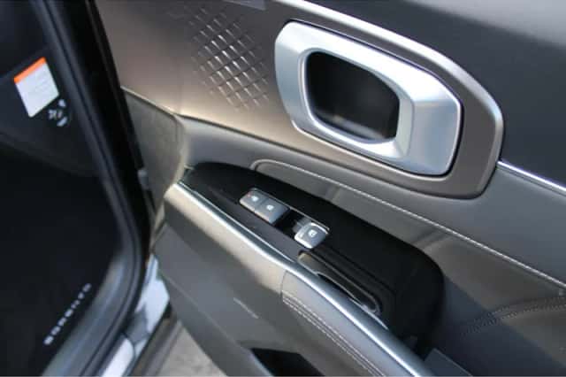 Kia Sorento (2026) thumbnail 15