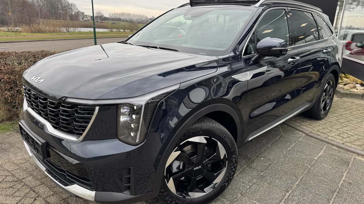 Kia Sorento (0) — foto 1