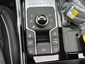 Kia Sorento (0) thumbnail 41