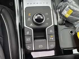 Kia Sorento (0) thumbnail 84