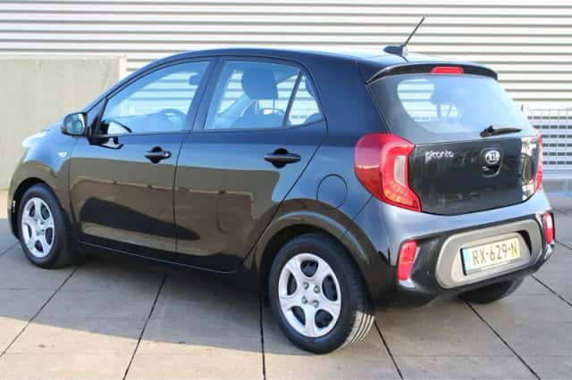 Kia Picanto (2018) thumbnail 3