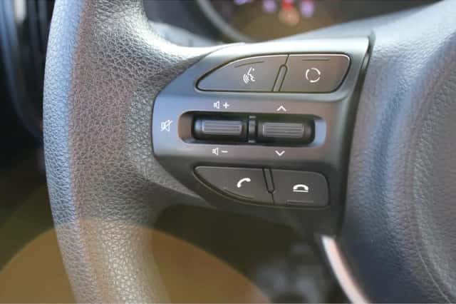 Kia Picanto (2018) thumbnail 28