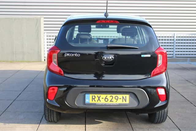 Kia Picanto (2018) thumbnail 4