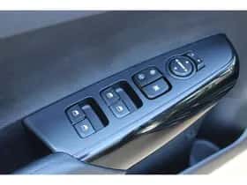 Kia Picanto (2018) thumbnail 55